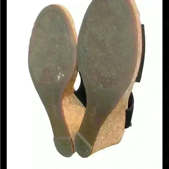 Clarks Ultimate Comfort Collection Wedge Sandals Size 9M  Black Leather - Picture 5 of 6